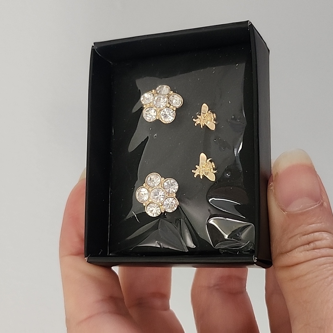 Earring Pack.